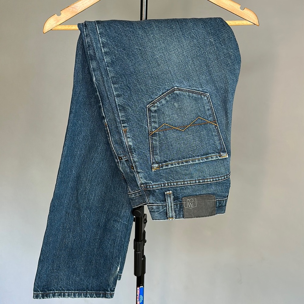 Freeworld Co Night Train Regular size 32 Jeans